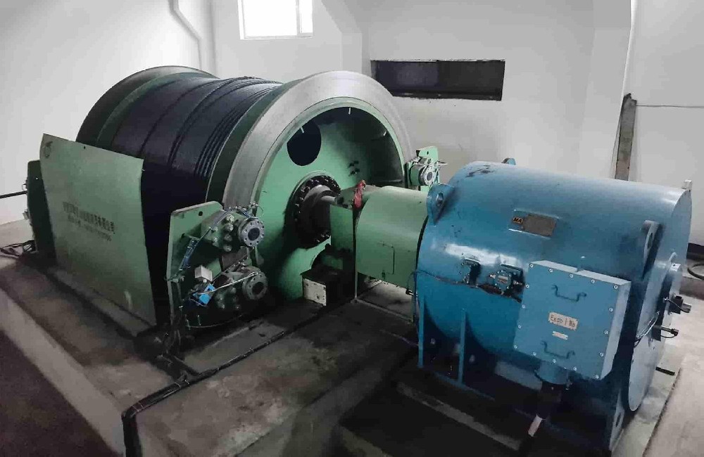 永磁系列JK型矿用提升机